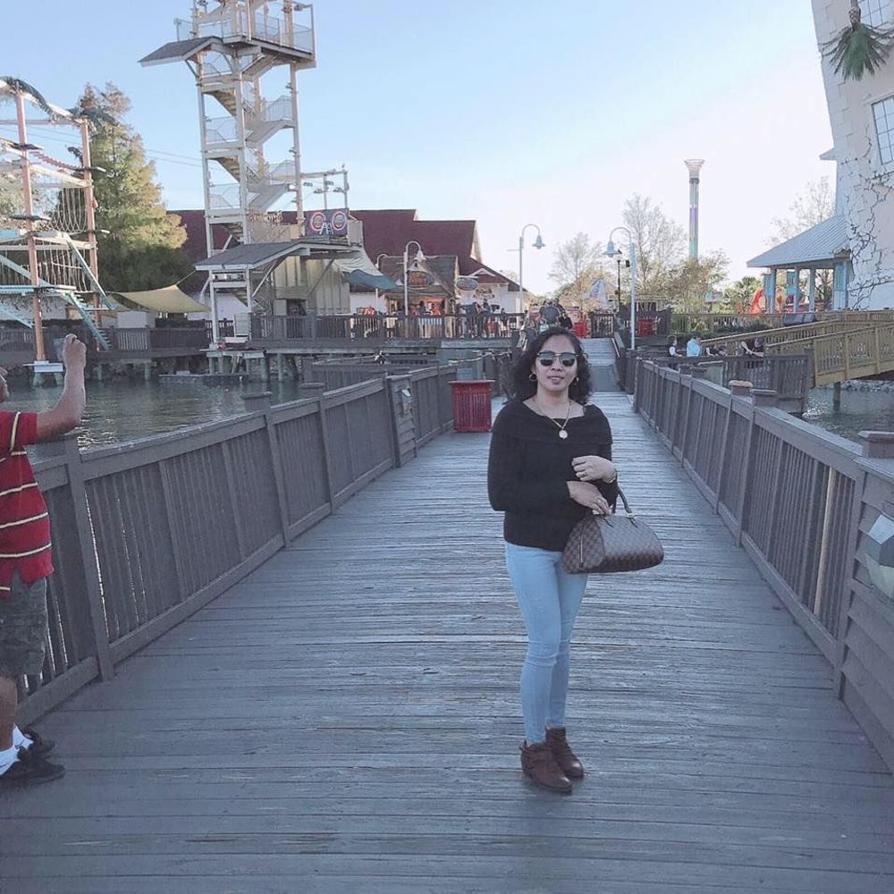 Meet your Posher, Nheng